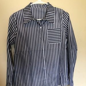 Long sleeve stripped blouse